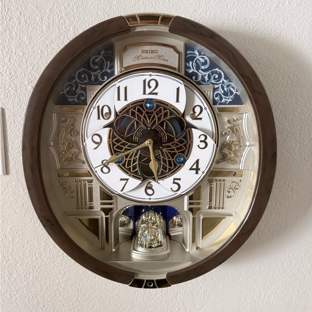 Musical Seiko Limited Edition Wall Clock